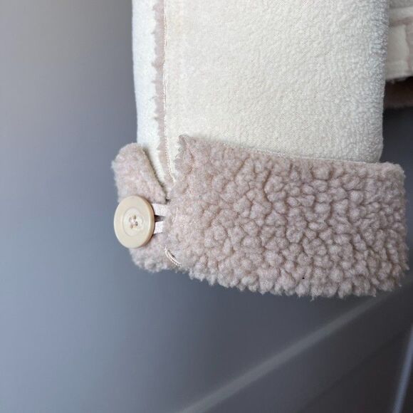 Old Navy Sherpa Fleece Jacket Women Large Beige Zip Buttons Pockets Cozy Winter - Picture 5 of 16